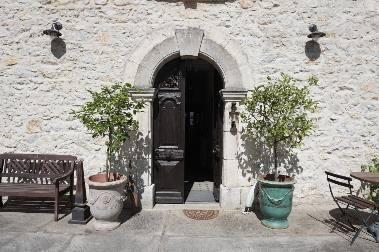 Les Deux Tours Bed & Breakfast Brignon Exterior photo