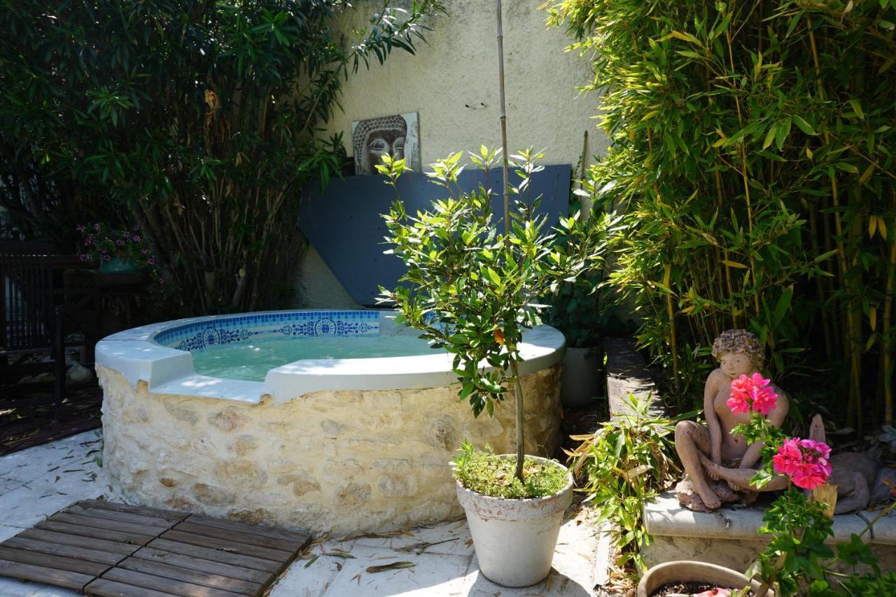 Les Deux Tours Bed & Breakfast Brignon Exterior photo