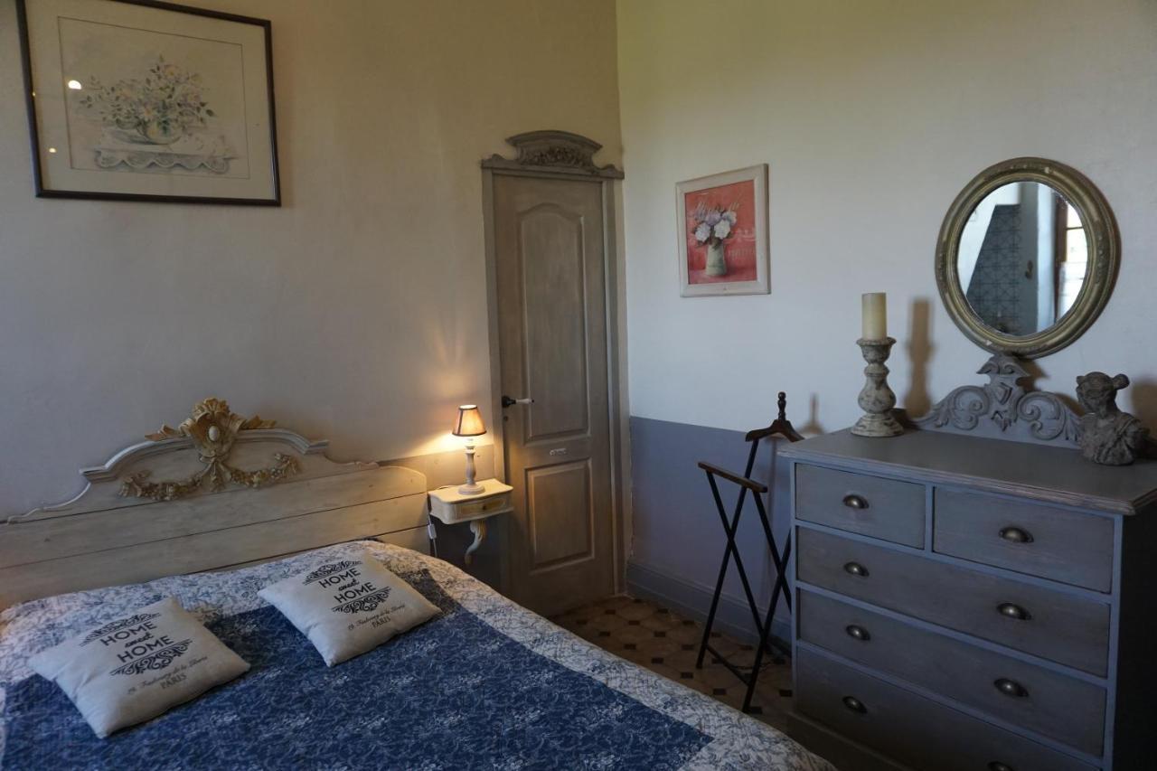 Les Deux Tours Bed & Breakfast Brignon Exterior photo